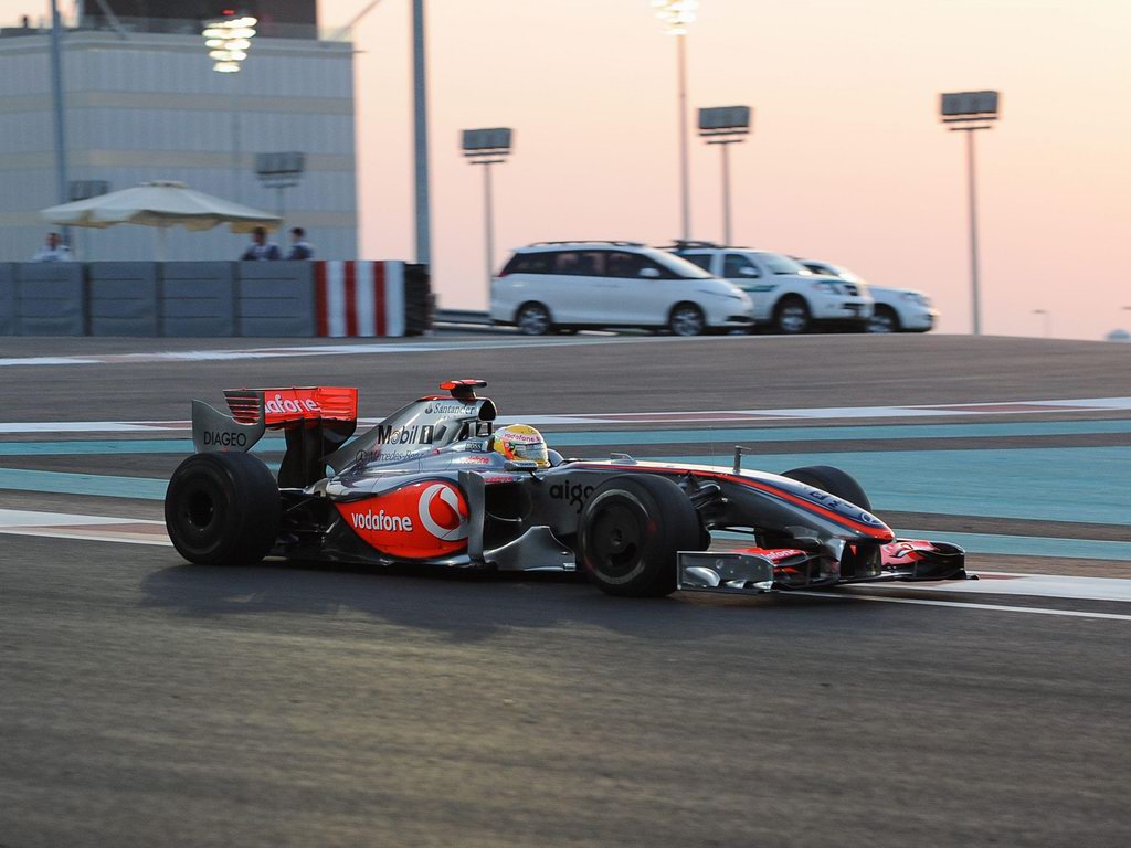 GP ABU DHABI 1024x768